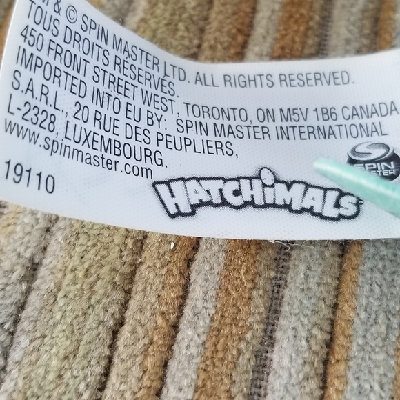 Hatchimals Blue Bird Eyes change Color makes Noise - Picture 3 of 3